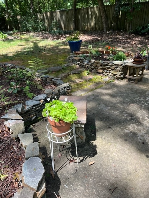 Leara’s Lore #4: Taking Time to Know Someone – Leara Rhodes